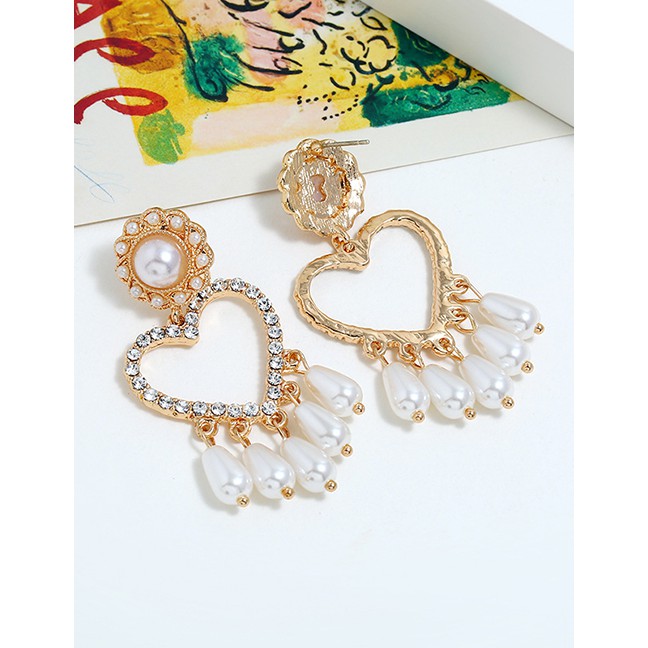 LRC Anting Tusuk Fashion Gold Pearl Tassel Earrings F40669