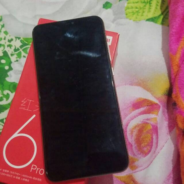 Redmi 6 pro minus matot hp dus 4/32