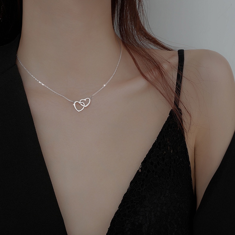 Kalung Rantai Klavikula Bahan Stainless Steel Dengan Liontin Hati Ganda Untuk Wanita