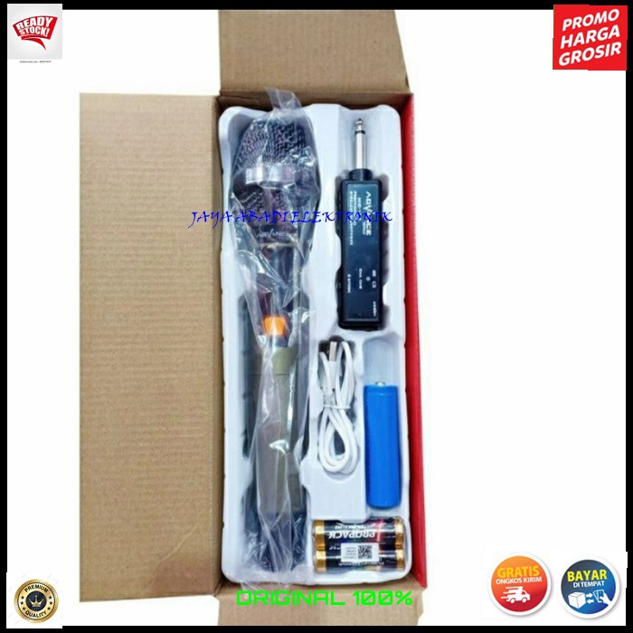 G571 MIC WIRELESS UHF DIGITAL LCD SINGLE CAS MIK WIRELES SEPASANG CHARGER MIKROPON MIKROPHONE SOUNDBEST DISPLAY MICROPHONE ADVANCE KARAOKE VOKAL VOCAL ARTIS PROFESIONAL PRO SOUND BEST SISTEM AUDIO PANGGUNG LEGENDARY DYNAMIC PENGERAS SUARA HIFI