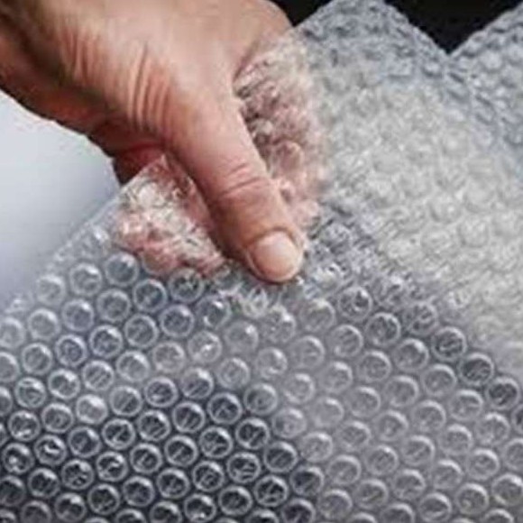 Extra Bubble Wrap atau Kardus Karton