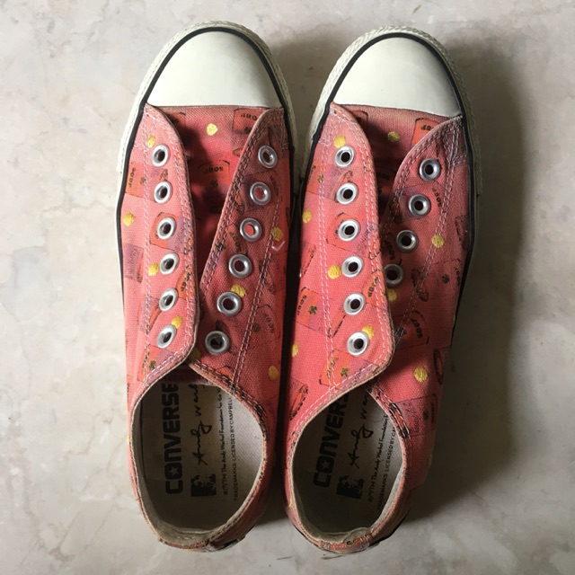 Preloved converse