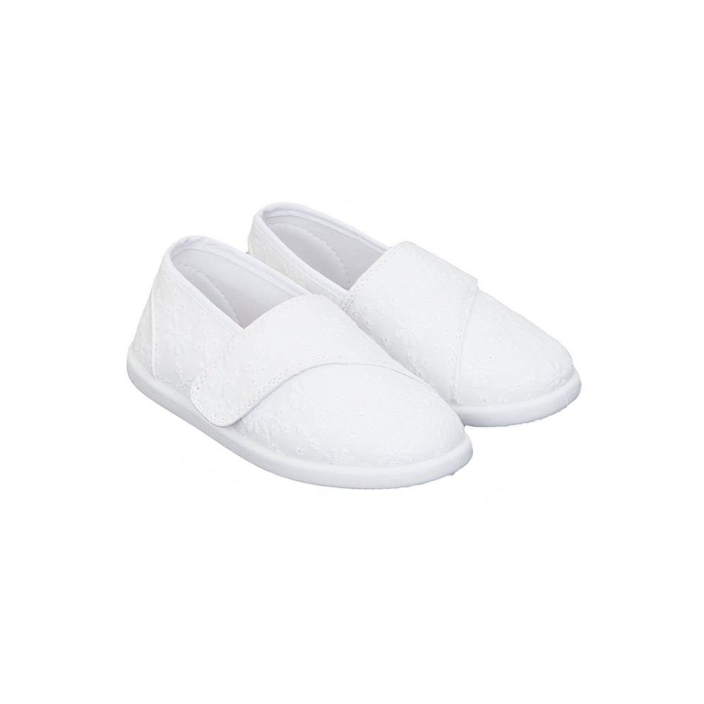 buy white canvas shoes