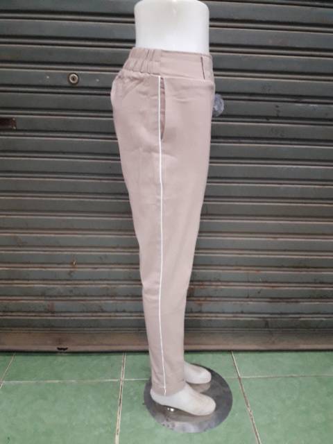 Baggy Pants by VENETTA / Celana Wanita Baggypants fit XL to XXL