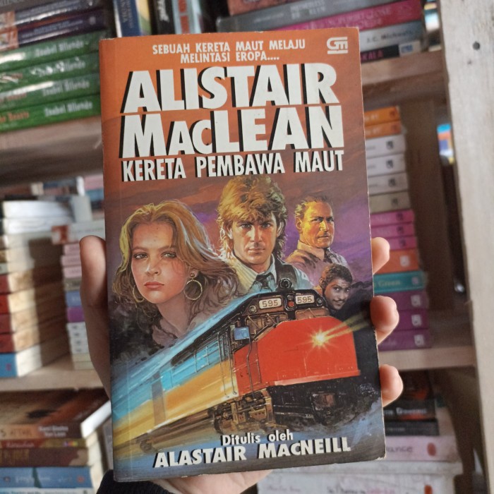 Novel Kereta Pembawa Maut Alistair MacLean Alastair MacNeill