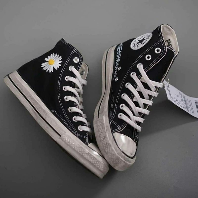 sepatu converse peace minus one