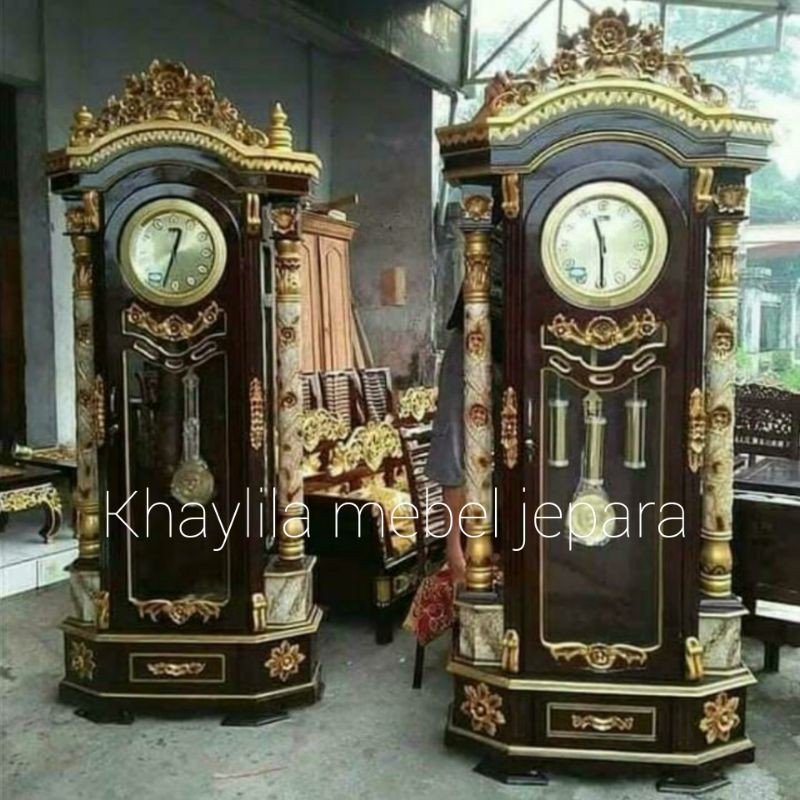 lemari almari jam ukir mebel meubel furnitur asli jepara murah antik tren terbaru terkini