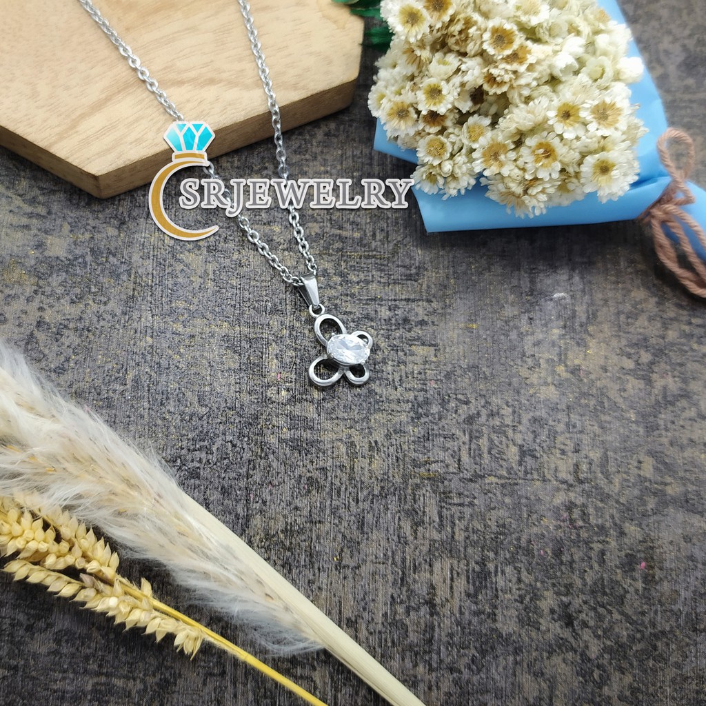 Kalung Kupu-Kupu Perak Bahan Titanium Anti Karat SELAMANYA / Butterfly Necklace