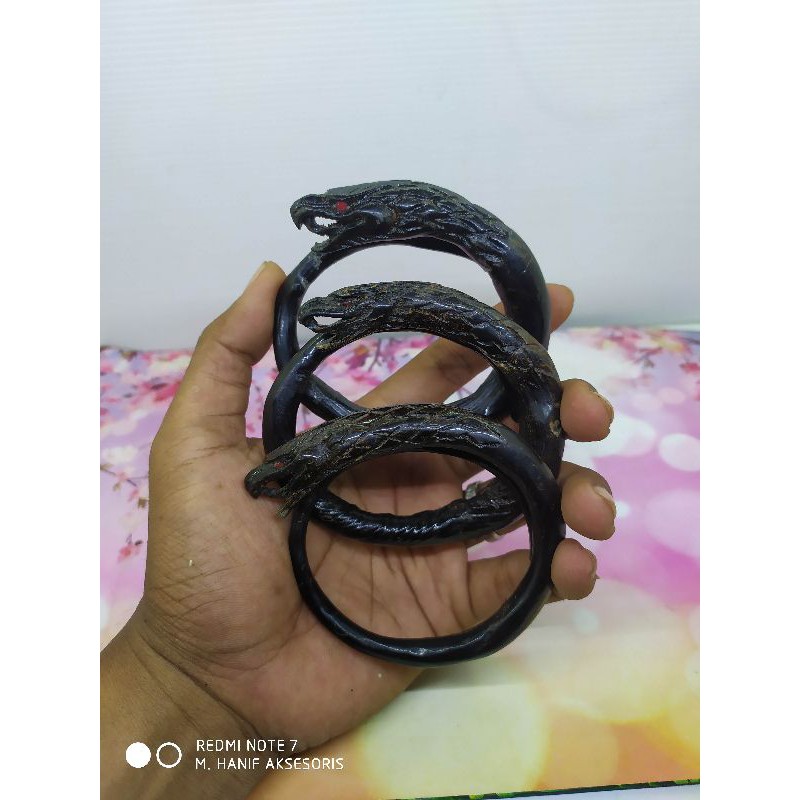 Gelang akar bahar ukir elang