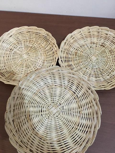Supplier Piring Rotan Vernis - Piring Pernis Bahan Rotan - Piring Phinising Dari Rotan - Piring Unik