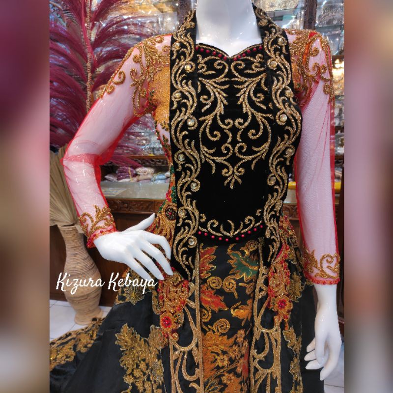 Kebaya 3 in 1 Klasik Kutubaru Organza Batik