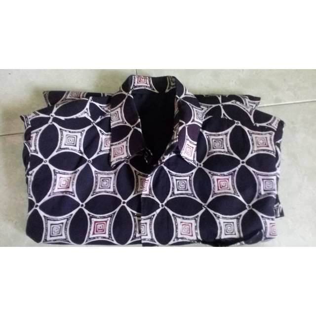 KEMEJA BATIK CAP KOTAK LINGKARAN COWOK BIRU DONGKER HITAM SIZE L (SEDANG LARGE ) kemeja batik cowok 