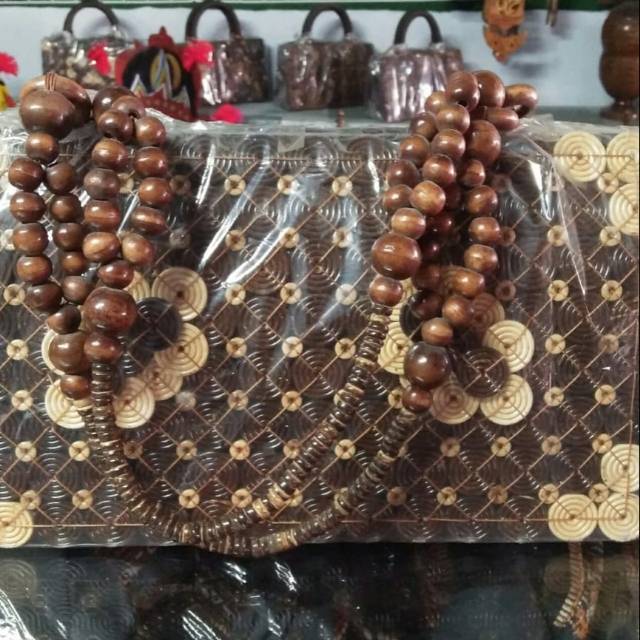 Tas unik batok kelapa