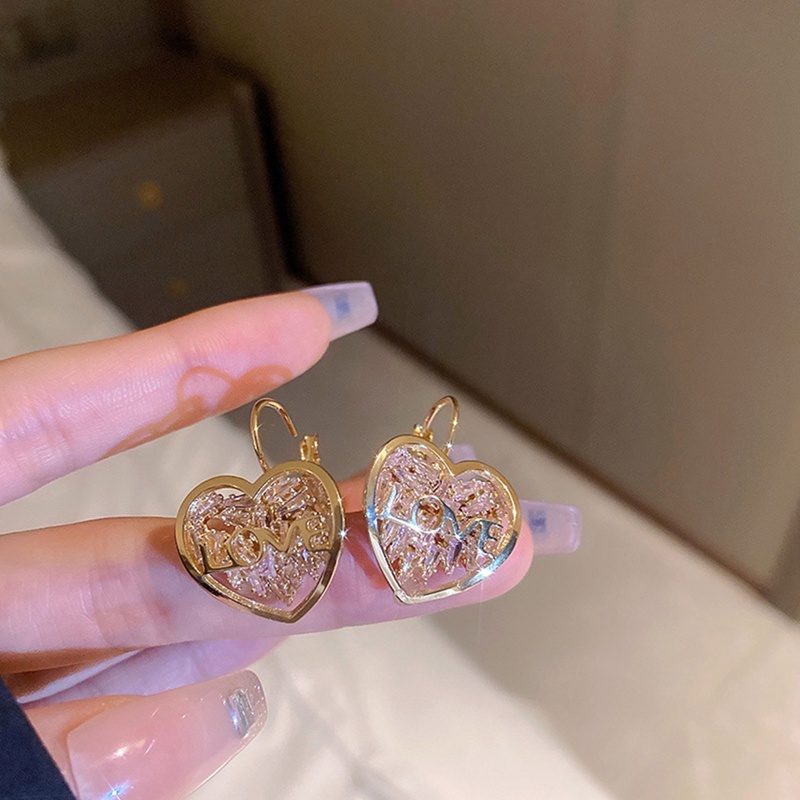 Anting Bentuk Hati Dan Bunga Aksen Zirkon Warna Pink Untuk Wanita