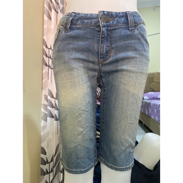 jual preloved celana pendek pria dan wanita braded Guess original size 29-30 murah