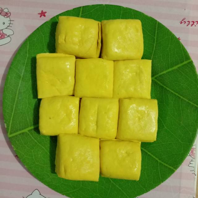 

Tahu kuning isi 10 sayur bandung