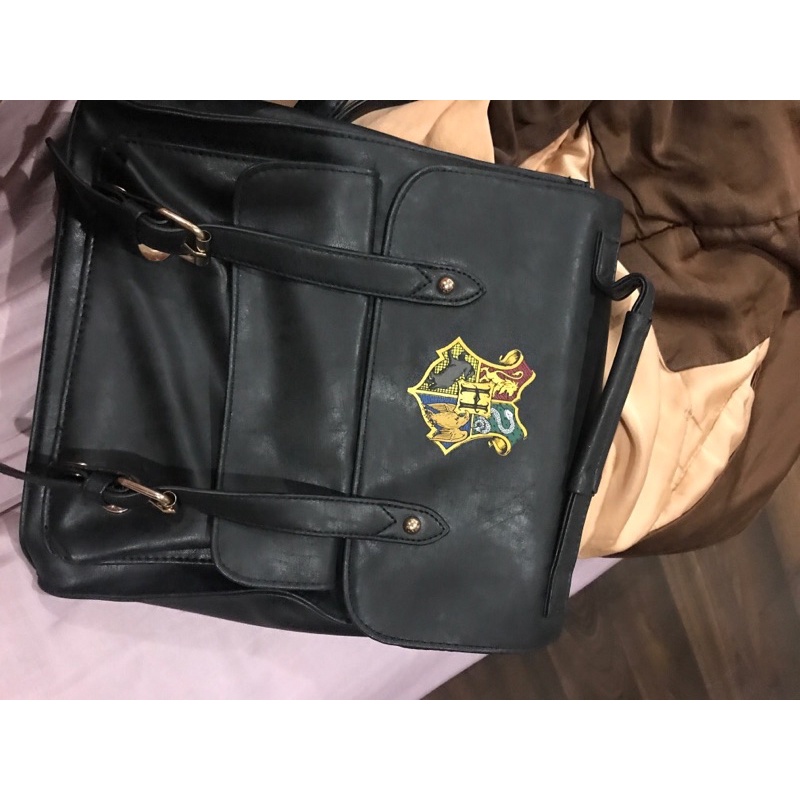 tas typo harry potter (masturah)