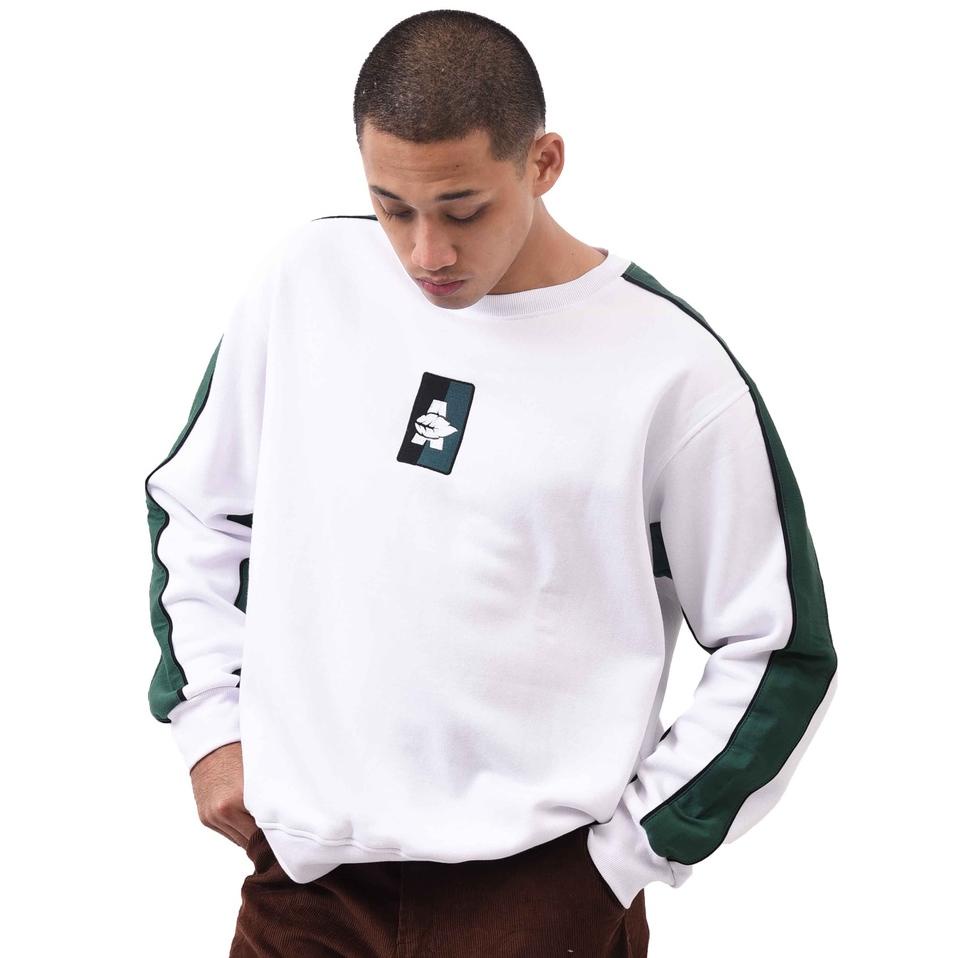 SUK.777428 ‑ LEAF Gianni White Crewneck