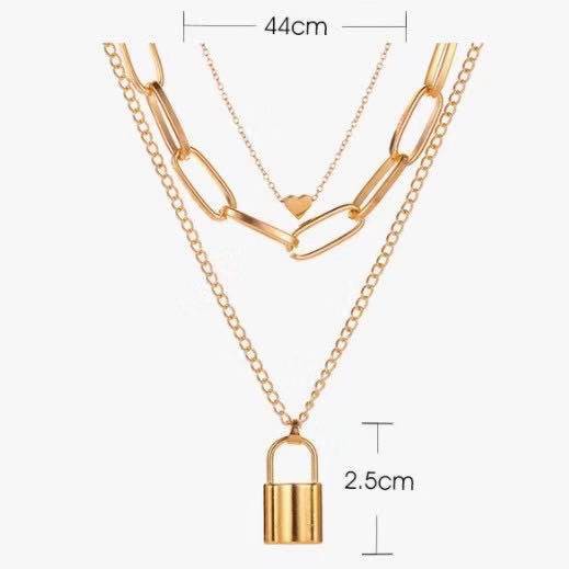 Kalung Multilayer Retro Heart Lock Liontin Kalung Emas Rantai Sweater Necklace Aksesoris Wanit