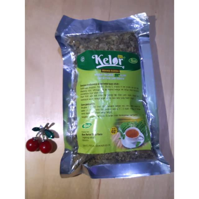 

TEH DAUN KELOR HERBAL TEH KELOR AWUR AUR