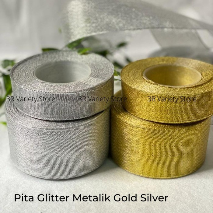 

1 roll Pita Glitter Gold dan Silver 1inch dan 2 inch ( 2,5 cm dan 5 cm)