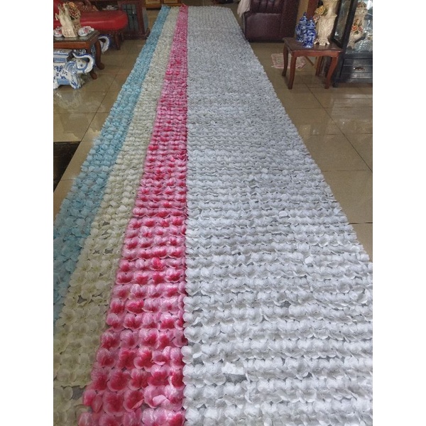 KARPET ROSE PETAL WEDDING MEWAH