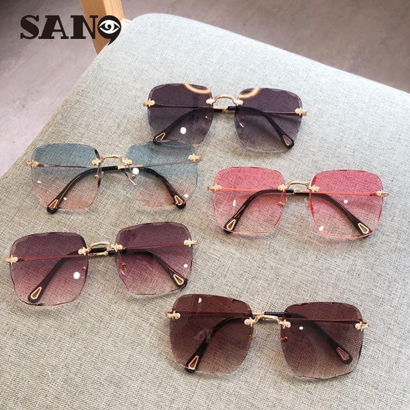 Dennos GS-24 Kacamata Wanita INS Fashion Aksesoris Little Bee Gaya Pantai Big Frame Sunglasees