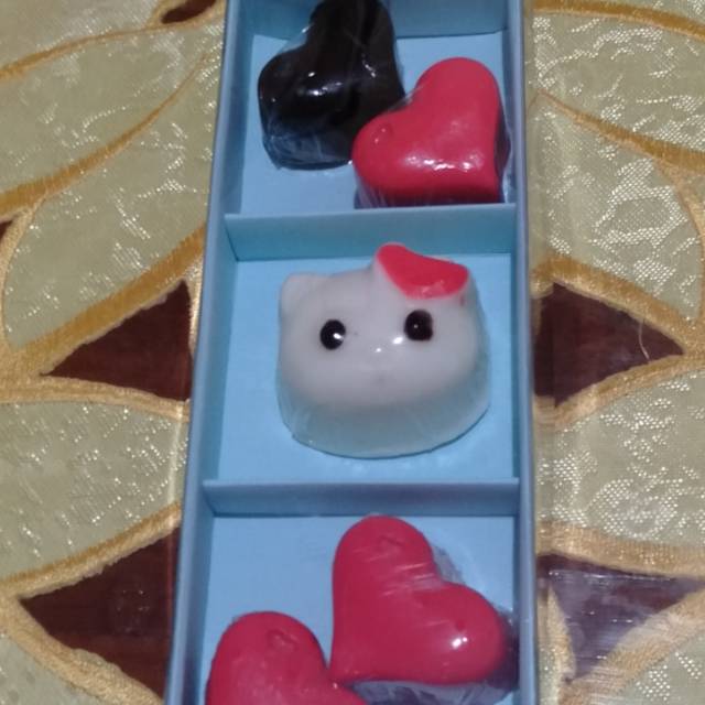 

Coklat 3 sekat