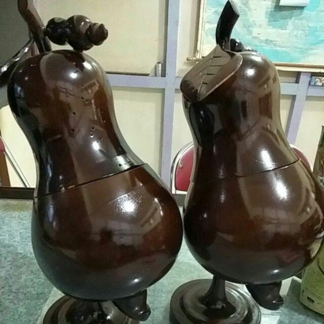 Kerajinan Kayu Toples Bentuk Jambu Monyet Wadah Cemilan