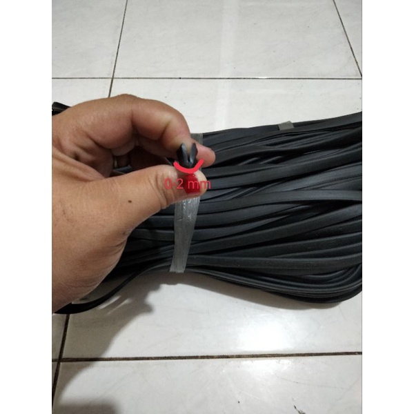 KARET LIST JEPIT U KECIL DAN KARET LIST U SEDANG