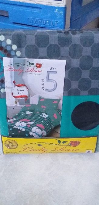 Lady Rose Sprei King (180x200) Dengan 2 Bantal - Oscar