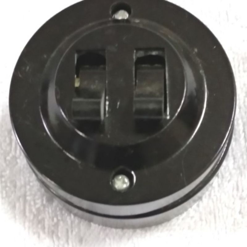 Saklar Listrik Bulat Jadul Hitam