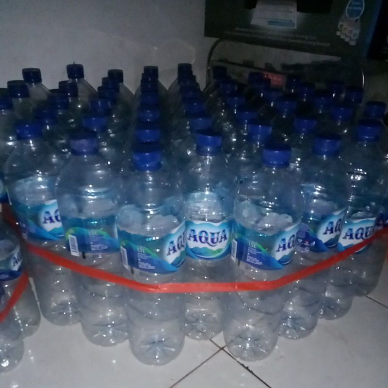 botol Aqua bekas ukuran 1500ml berbagai merk