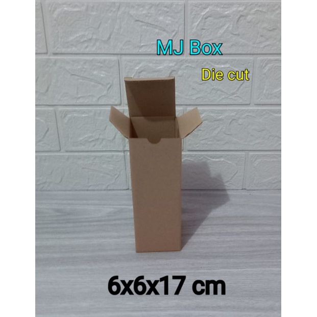 

Kardus karton Uk. 6x6x17 cm.........Die Cut Kotak Botol