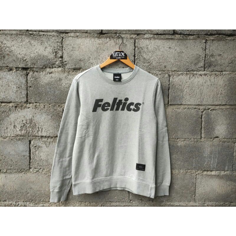 crewneck feltics second crewneck feltics bekas crewneck feltics original crewneck feltics preloved