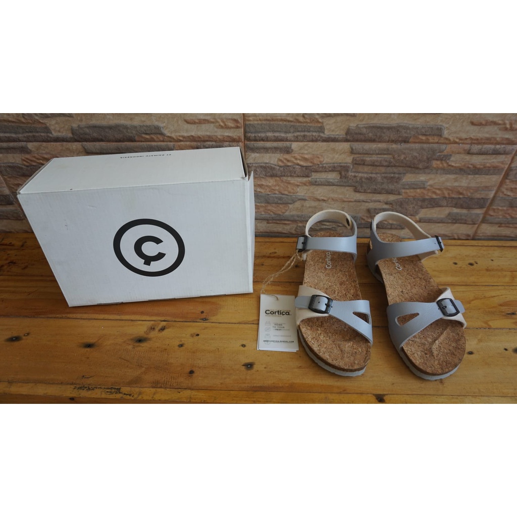 Sepatu Sandal Cortica