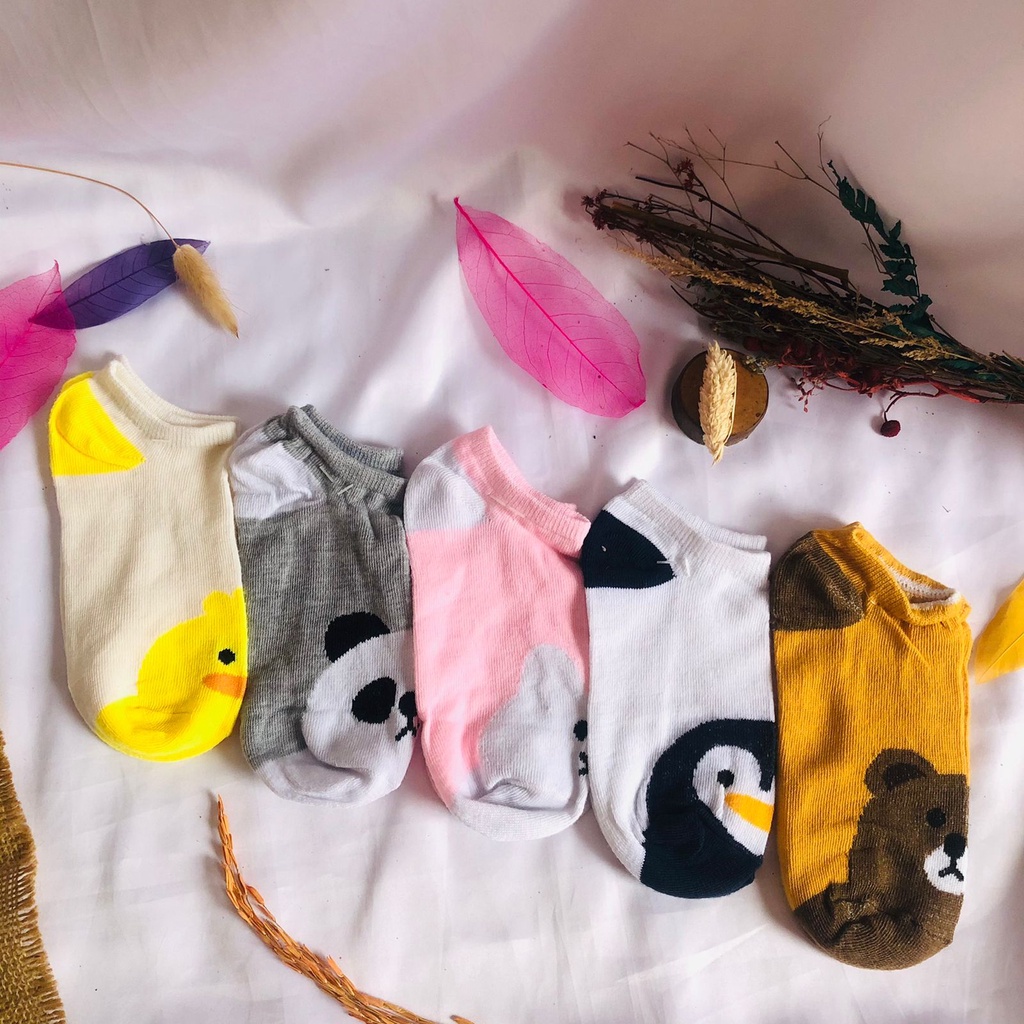 Kaos Kaki Pendek Wanita / Kaos Kaki Pendek Motif / Kaos Kaki Pendek Polos / Kaos kaki serba pink / Kaos kaki pendek semata kaki / Kaos Kaki Fashion / Kaos kaki pendek termurah terlaris madiun surabaya kediri magetan ngawi ponorogo caruban jawa timur