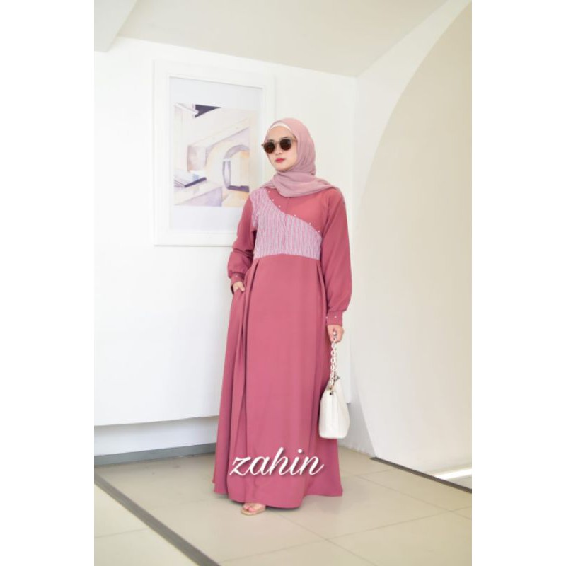 Zahin Dress
