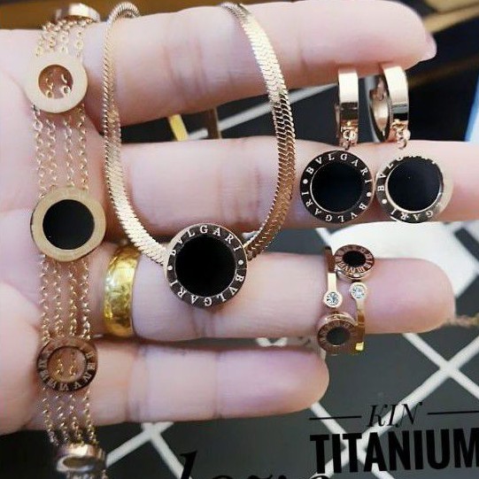 Titanium Set Perhiasan 1703n