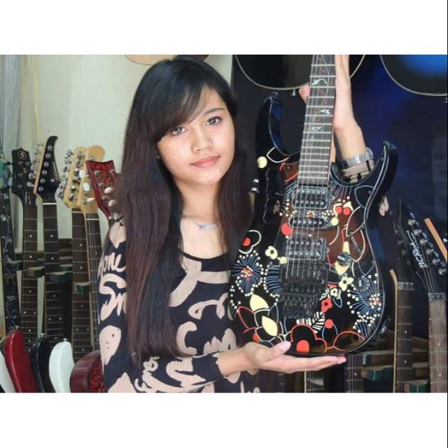 GITAR LISTRIK IBANEZ JEM FLOWERS