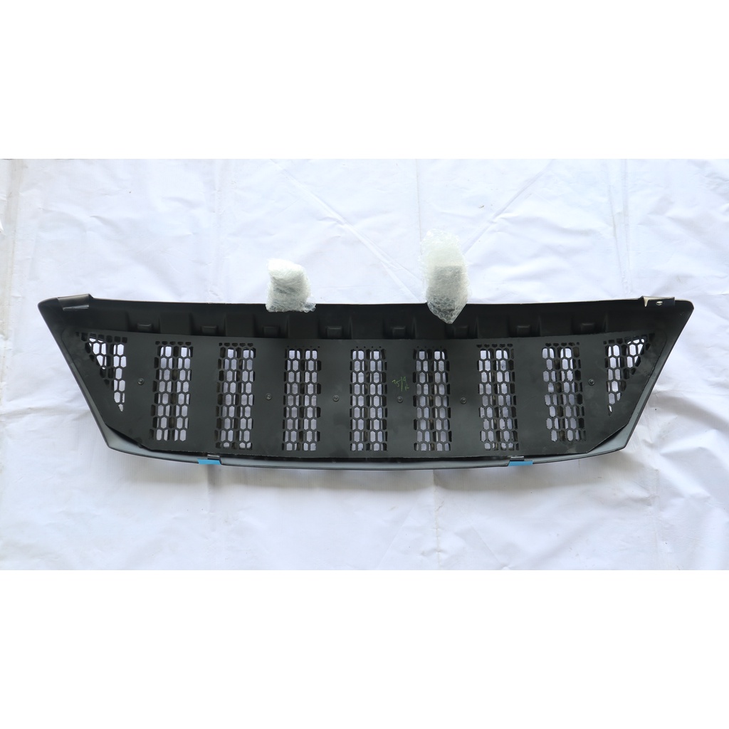 GRILL APOLLO FORTUNER 2005 - 2007