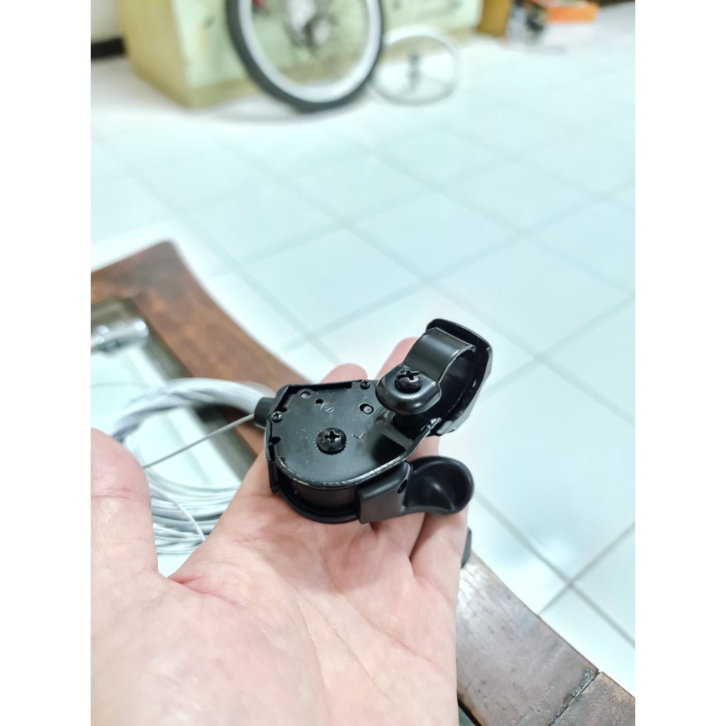 Shifter Sepeda Shimano TX30 7 Speed Operan Gigi Sepeda MTB Lipat DLL