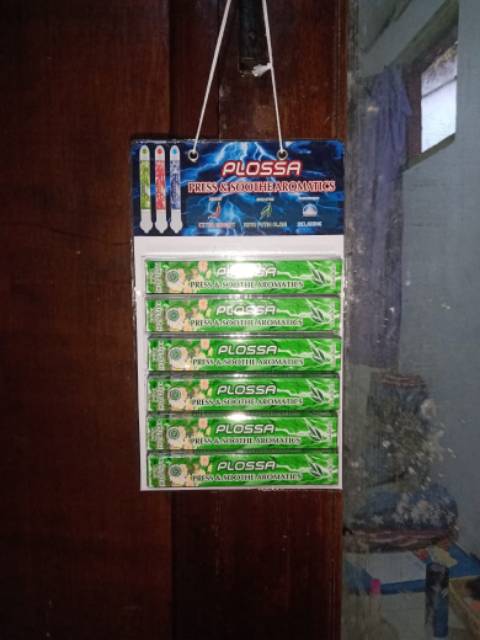 PLOSSA EUCALYPTUS 1 KARTON ISI 72 PCS / PLOSSA MINYAK ANGIN