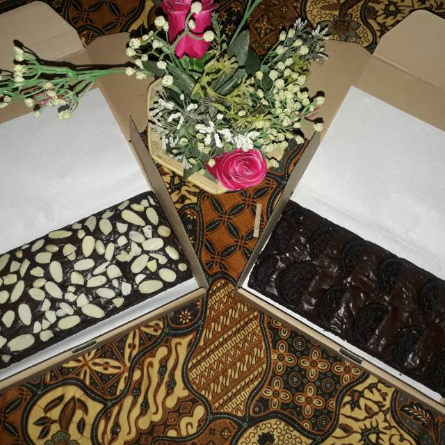 

Fudgy brownies 2 topping