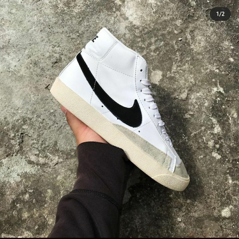 NIKE BLAZZER DAN NIKE FORCE ONE SECOND