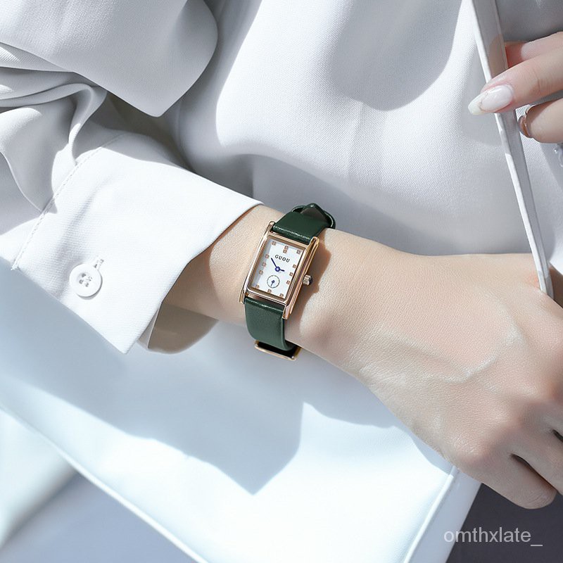 GUOU Watch Wanita Berjaga-jaga Persegi Sederhana Panggil Small Square Watch Wanita Berjaga-jaga