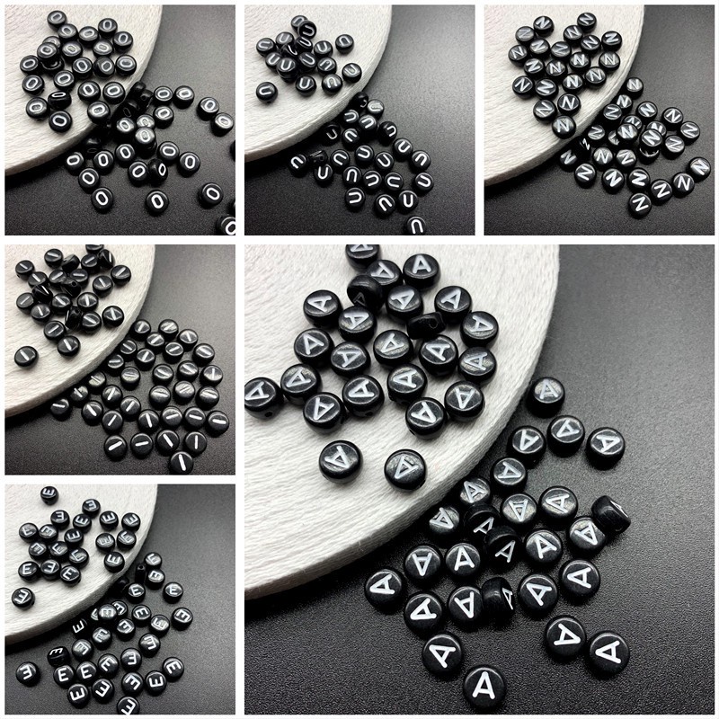 100pcs / Pak Manik-Manik Spacer Huruf A-Z Bahan Akrilik Warna Hitam Ukuran 7mm Untuk Gelang Diy