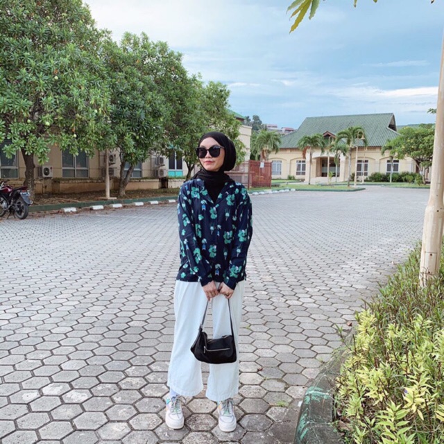 Monstera Long Sleeve / Kemeja Wanita / Kemeja Motif / Kemeja Casual / Kemeja Wanita Casual