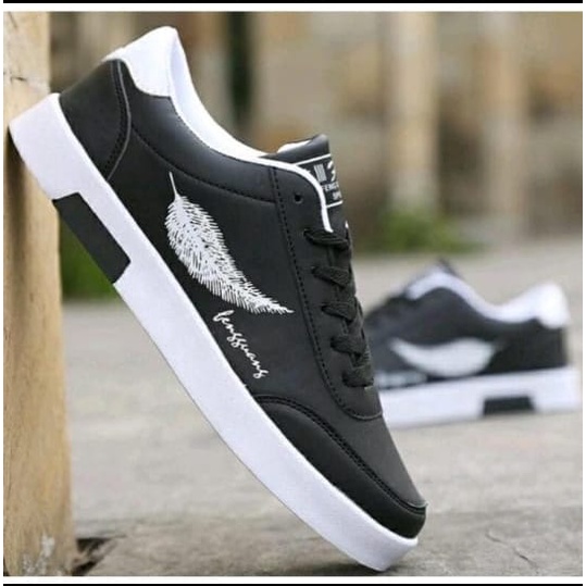 Sepatu pria sneakers SENJI SS WARRIOR Sepatu Pria Wanita Terbaru size 39-43