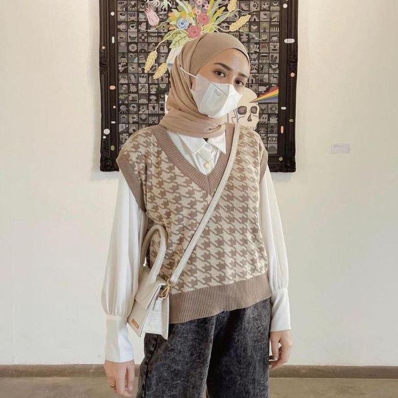 Jennie Vest Knit/Rompi Rajut/Atasan Wanita/Rompi Wanita / Rompi Rajut Terkini